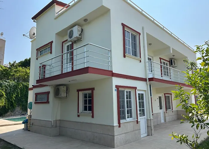 Tuerkan Villa *