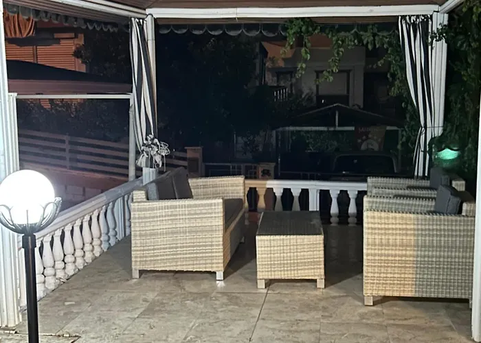 Tuerkan * Kusadası