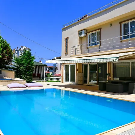 Tuerkan * Kusadasi