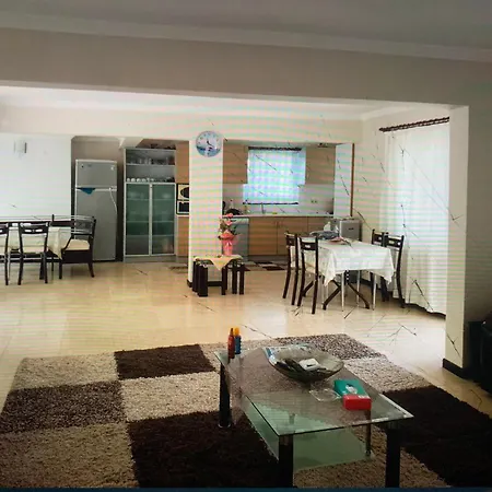 Tuerkan Villa