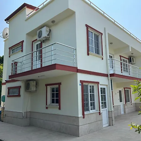 Tuerkan Villa *
